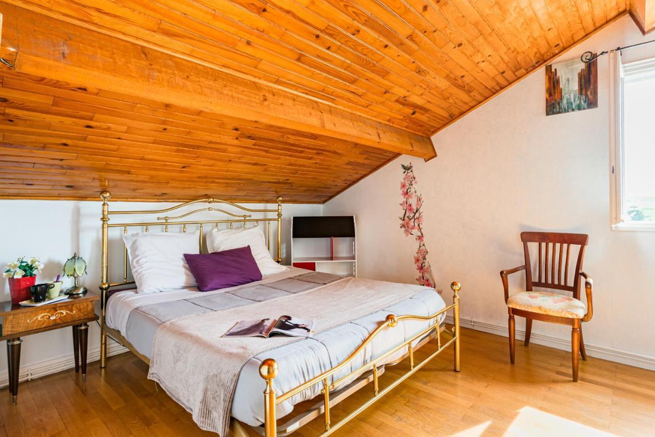 Maringes Maison D'Hotes L'Escale Du Loup Blanc מראה חיצוני תמונה