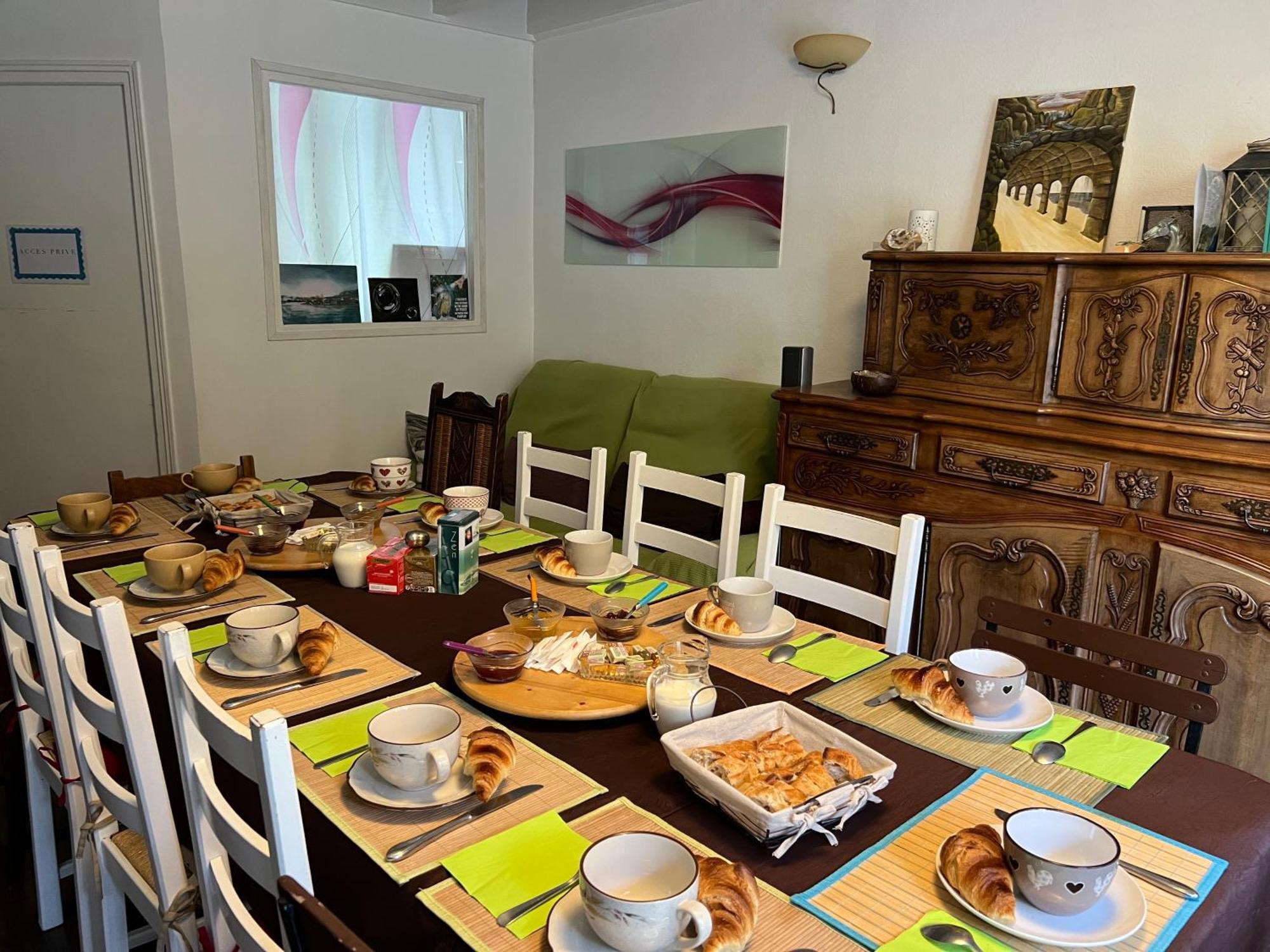 Maringes Maison D'Hotes L'Escale Du Loup Blanc מראה חיצוני תמונה